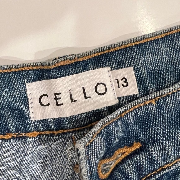Cello Tuesday High Waisted Mom Jean Cropped Ankle Size 13 - Picture 4 of 6